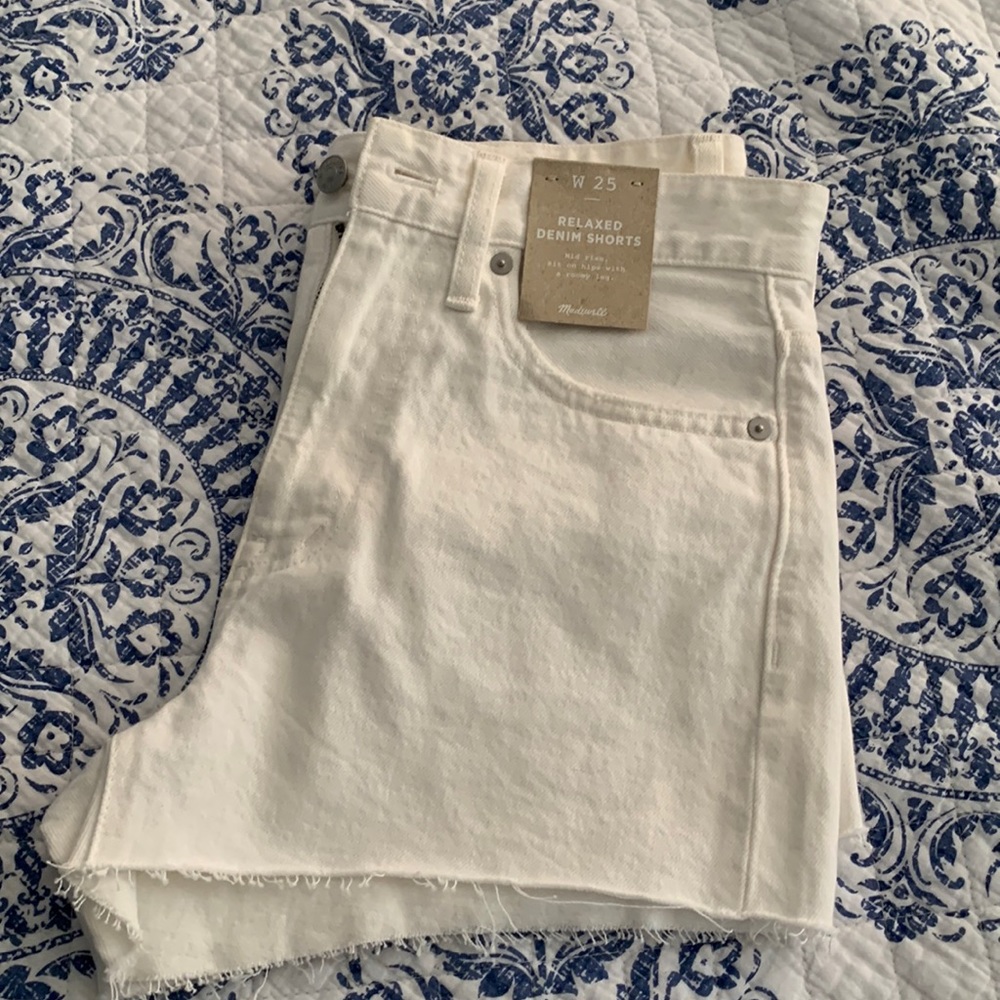 Madewell Relaxed Denim Shorts NWT size 25